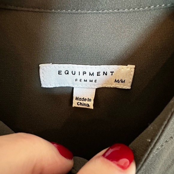 Equipment Femme Women’s Cherine Army Green Button Front Nehru Collar Blouse - Picture 3 of 9